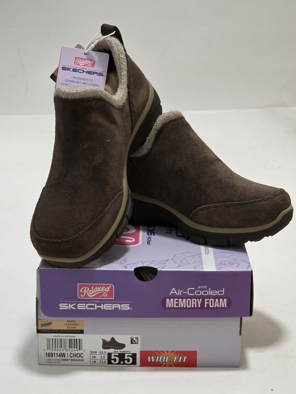 5.5W Skechers Easy Going Sweet Behavior Chocolate Suede Slip On Shoes New